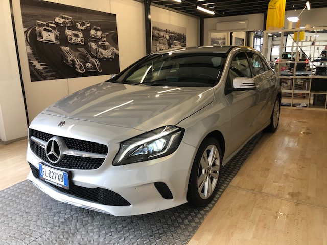 Mercedes-Benz A 180 d Automatic Sport