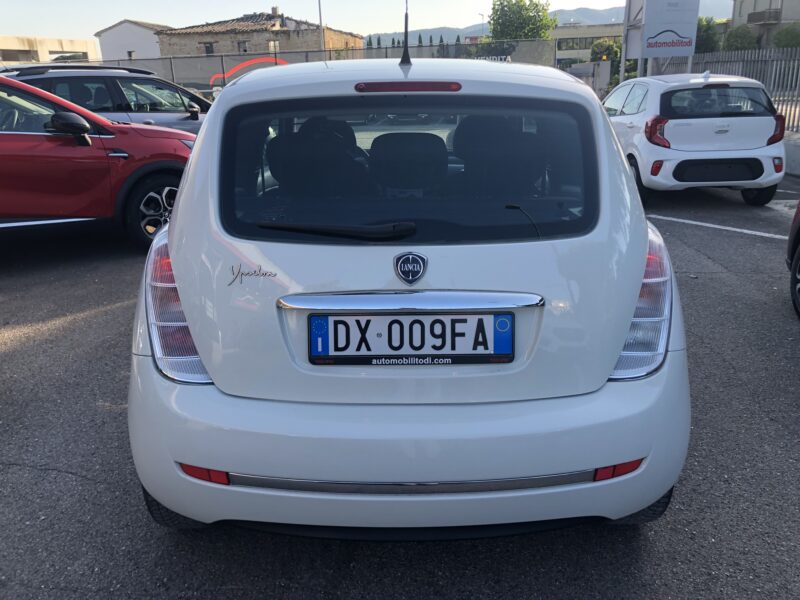 Lancia Ypsilon 1.2 New Oro-NEOPATENTATI UNICO PROPRIETARIO