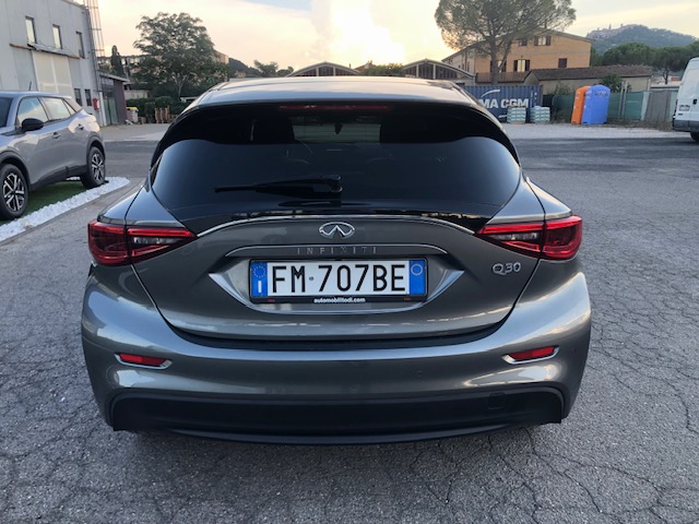 INFINITI Q30 1.5d 7DCT BUSINESS EXECUTIVE "CONTO VENDITA"