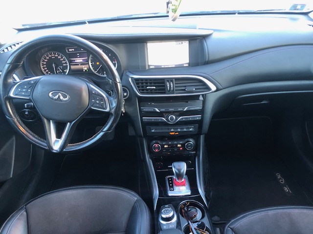 INFINITI Q30 1.5d 7DCT BUSINESS EXECUTIVE "CONTO VENDITA"