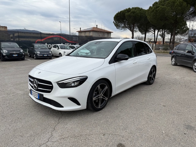 MERCEDES B 200d PREMIUM AUTO " VETTURA IN CONTO VENDITA"