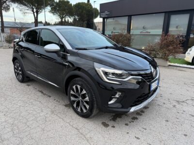 RENAULT CAPTUR TCE 90 CV TECHNO